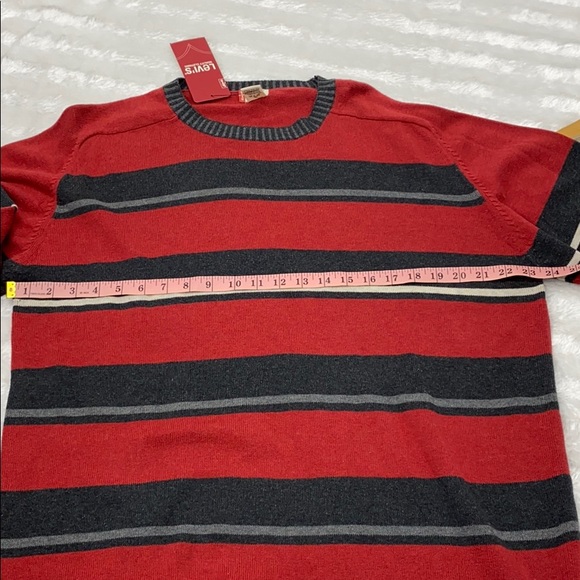 NWT. Levi's men's Sweatshirt stripes size large - Picture 7 of 8